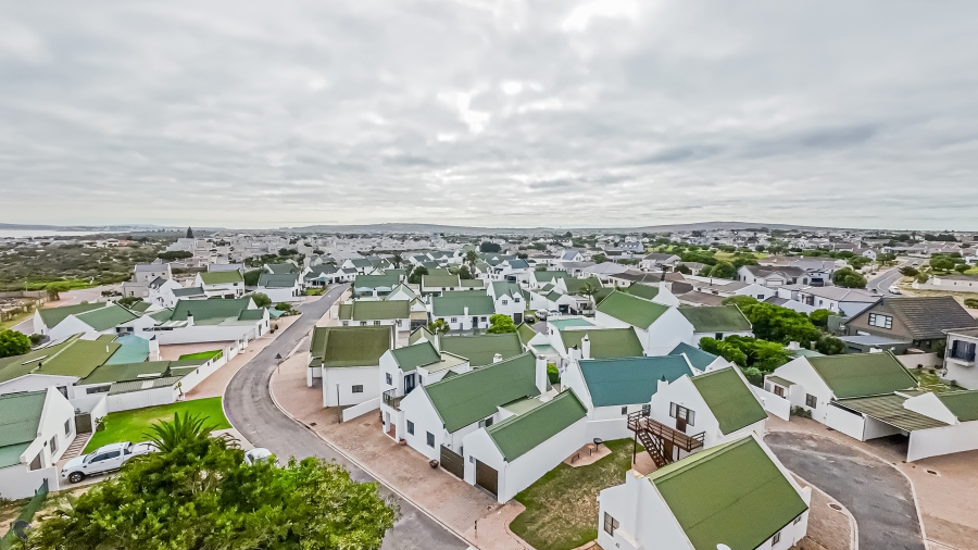 4 Bedroom Property for Sale in Country Club Western Cape